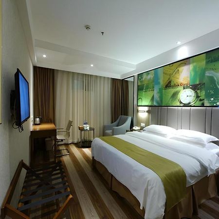 Greentree Inn Fujian Fuzhou Software Park River View Business Hotel Bagian luar foto