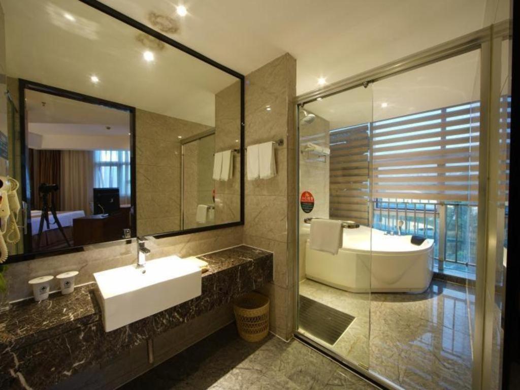 Greentree Inn Fujian Fuzhou Software Park River View Business Hotel Bagian luar foto